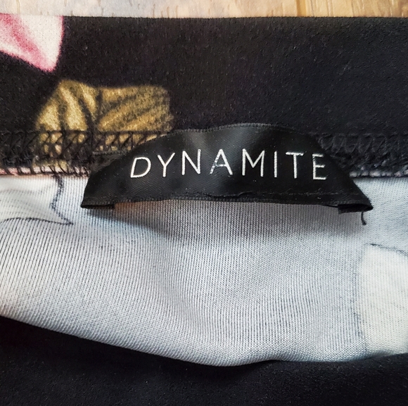 XS A-line Floral Dynamite Skirt - Picture 4 of 5